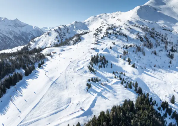 Wunderschoene pisten im tiefverschneiten rauris chochalmbahnen ag
