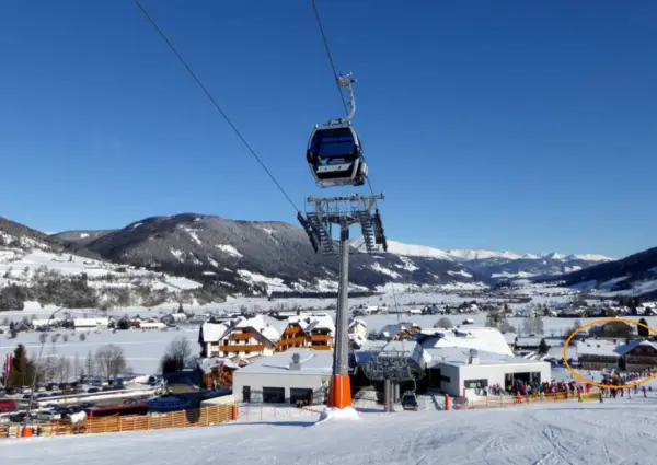 Silverjet 1 Katchberg met woning omcirkeld