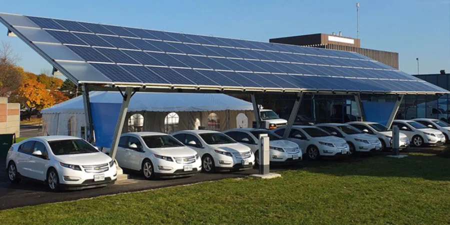 Duurzaam wintersporten elektrische auto