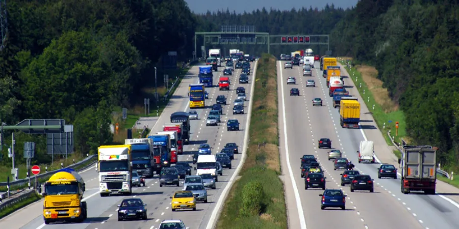 Autobahn A8 bei Holzkirchen