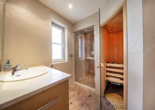 0020 SB Alpenresort B2 21