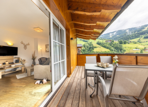 Saalbach Alpen Resort D4 Balkon