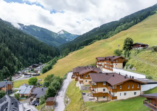 Saalbach Alpen Resort D4 Zomer uitzicht