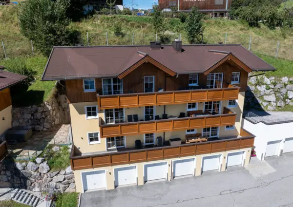 Saalbach Alpenresort E 2