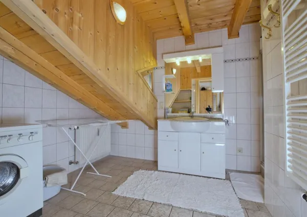 0013 KL Alpina 13 11