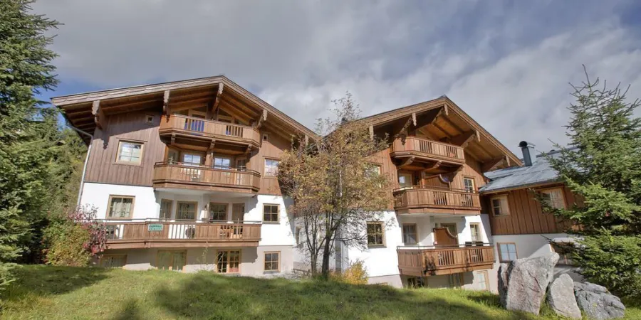 0002 KL Alpina 13 zomer 1