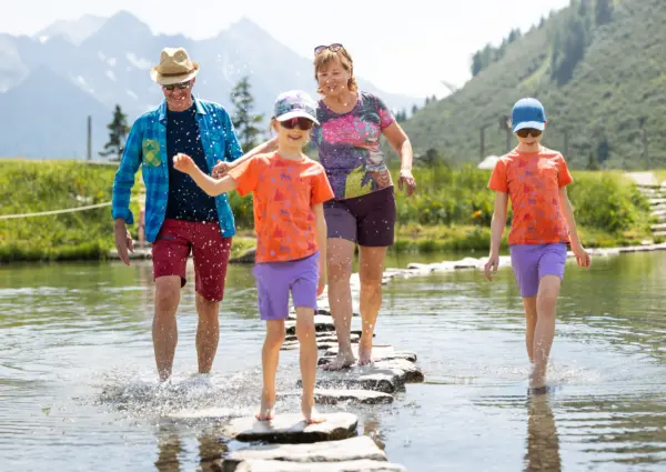 Alles fuer die Familie am Raurisertal Erlebnisberg C Hochalmbahnen AG TVB Rauris