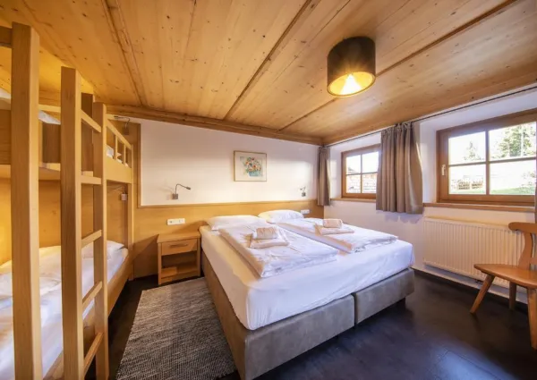 0015 KL Fuschterhof 14a