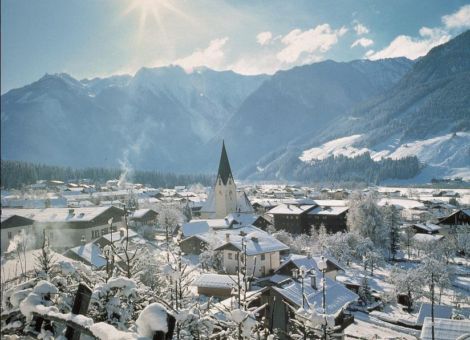 0025 NK Neukirchen dorp winter 1