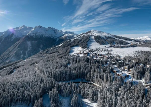 0024 HK Juri Winter 2