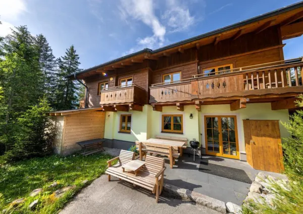 0002 HK Juri Zomer 3