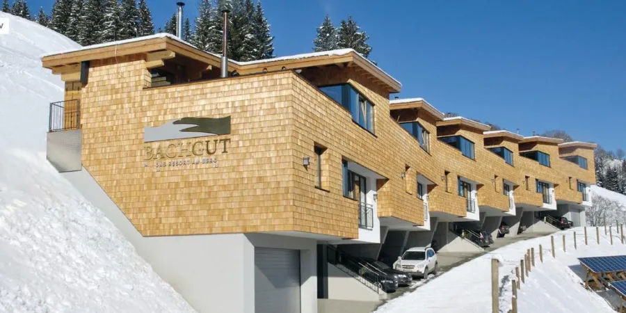 0001 HG Bachgut chalet winter 1