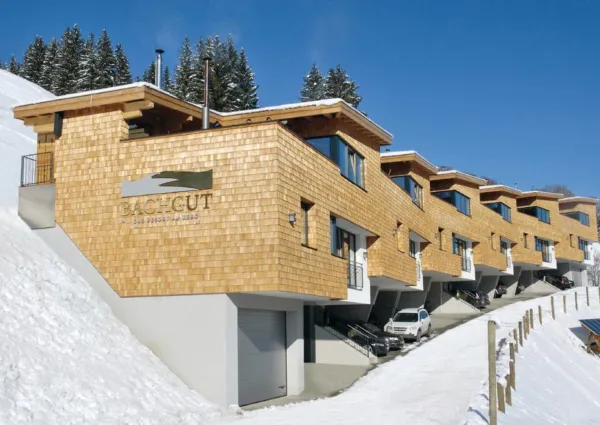 0001 HG Bachgut chalet winter 1