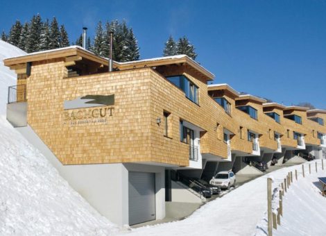 0001 HG Bachgut chalet winter 1