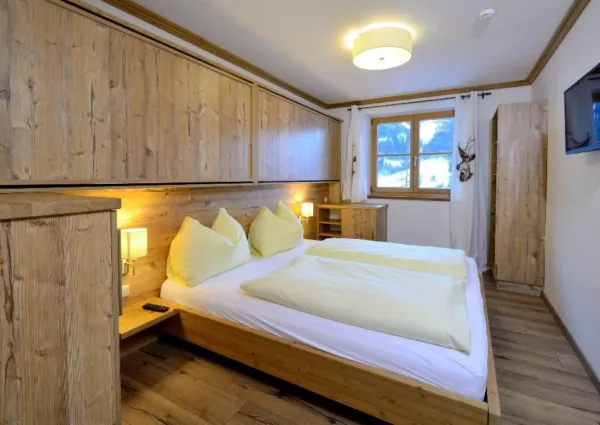 0008 HG Bachgut Herbst 7