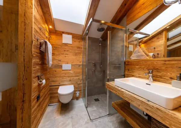 Konigsleiten Bo Chalet badkamer 3 en suite