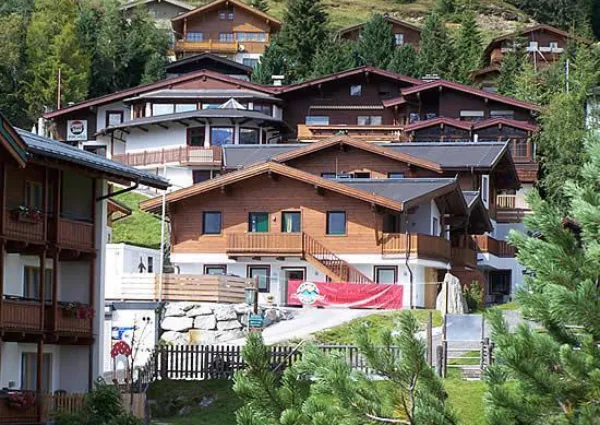 0018 KL Chalet Central zomer 2