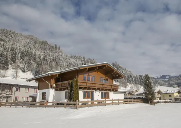 0027 BB Dorfkristall winter 2