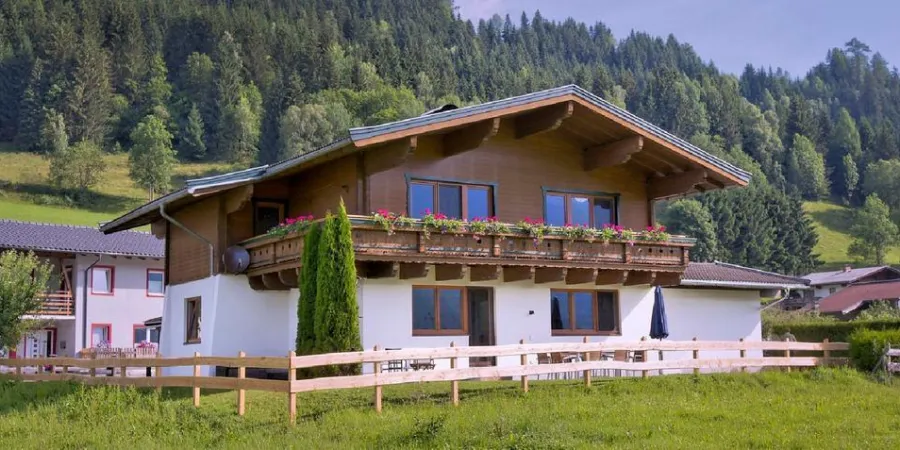 0002 BB Dorfkristall zomer 1