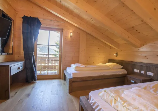 0021 HKR Chalet Fifteen 21