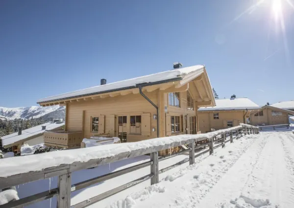 0026 HKR Chalet Fifteen winter 3