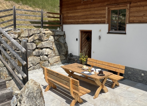 Chalet Grossvenedigerblick Neukirchen terras zijaanzicht