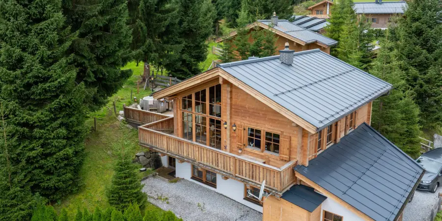 Konigsleiten chalet Hochland zomer aanzicht