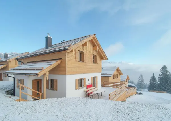 0025 FB chalet 1 winter 1