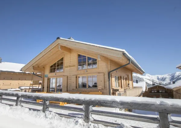 0028 HKR Chalet Panorama winter 2