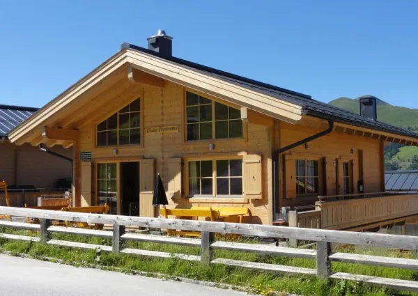 0002 HKR Chalet Panorama zomer 1