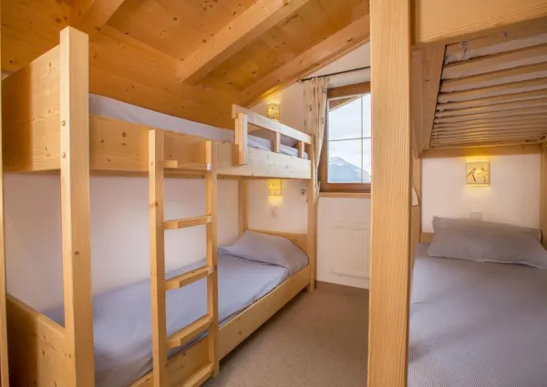 0010 HKR Silbersonne 8