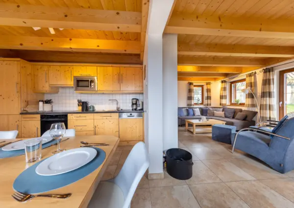 Chalet Sydney overzicht eethoek