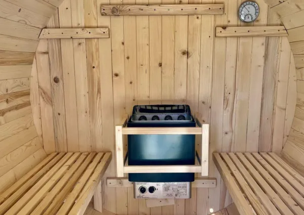 0047 HK Wintersonne Sauna 2