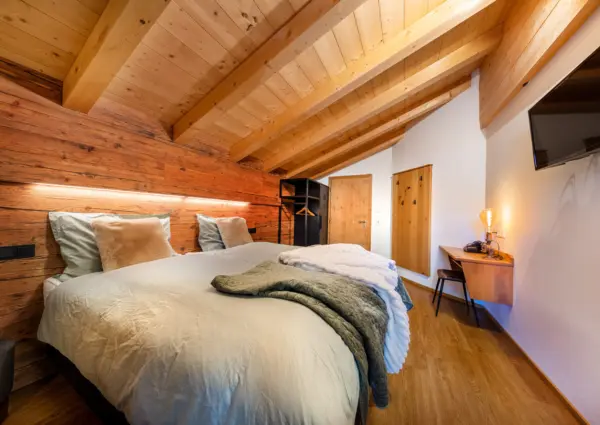 Chalet Zillertal Arena XL Zimmer 5 1