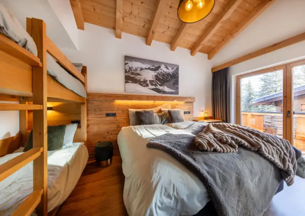 Chalet Zillertal Arena XL Zimmer 6 2