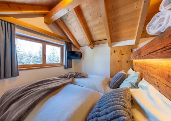 Chalet Zillertal Arena XL Zimmer 7 1