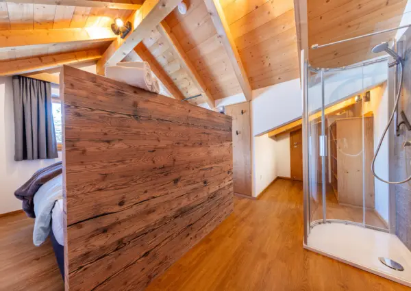 Chalet Zillertal Arena XL Zimmer 7 2