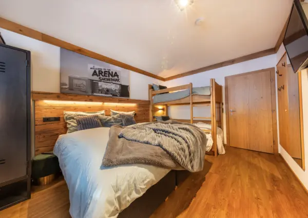 Chalet Zillertal Arena XL Zimmer 9 1