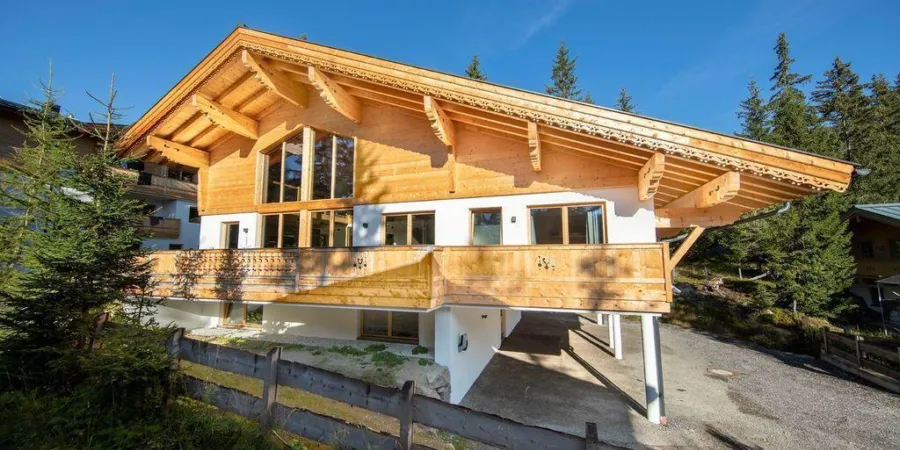 0002 HK Z Axl zomer 1