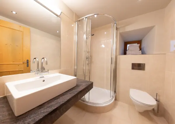 Hinterthal Lodge D1 Badkamer 3 2