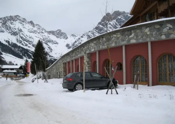 0029 HT Lodge 10 winter 1