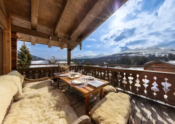 De Gravin Zonnige zithoek op het terras