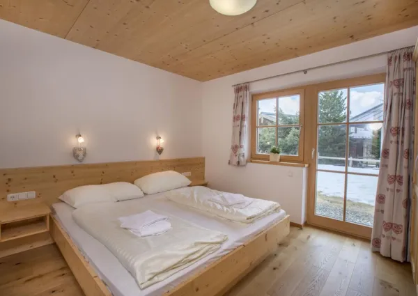 0014 HKR Duxer Lodge 12