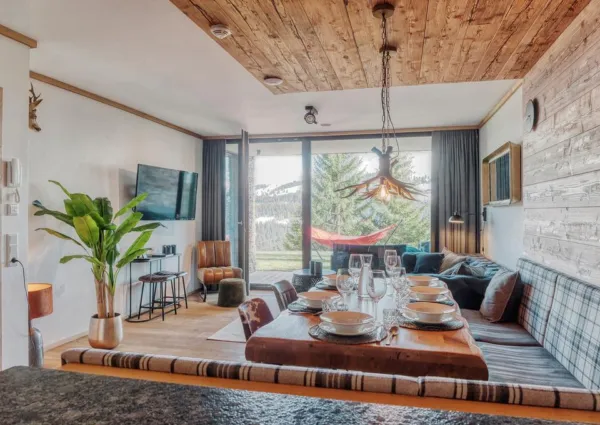 0004 KL Edelweishaus 1 Aug 23 1