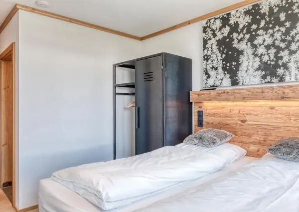 0012 KL Edelweishaus 1 Aug 23 10