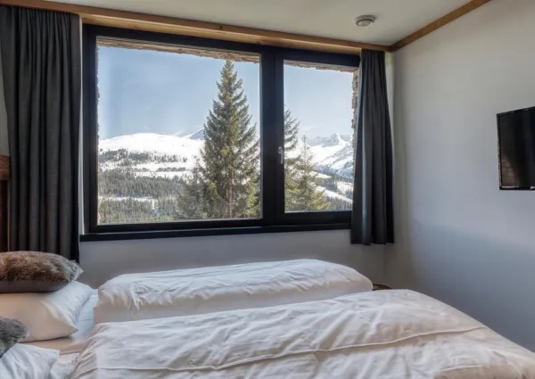 0013 KL Edelweishaus 1 Aug 23 11