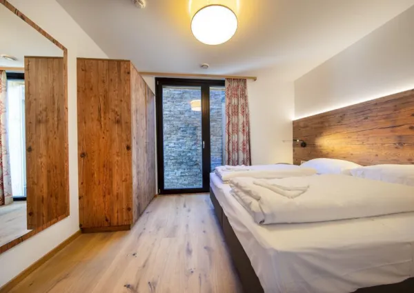 0015 KL Edelweisshaus 10 13a