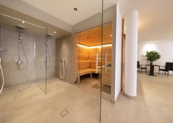 0032 KL Edelweisshaus sauna algemeen 1