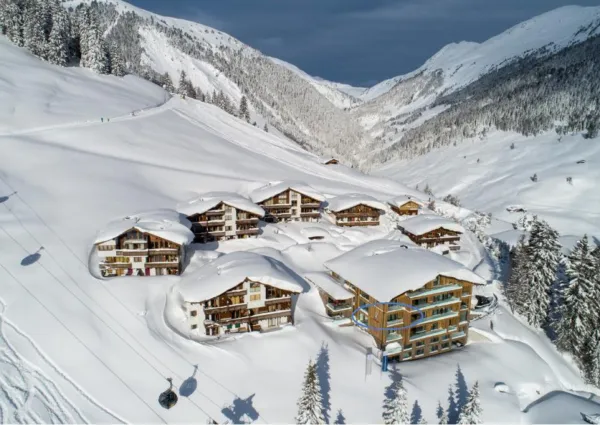 0001 KL Edelweisshaus 10 winter 1