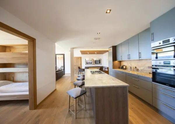 0010 KL Edelweisshaus 11 11